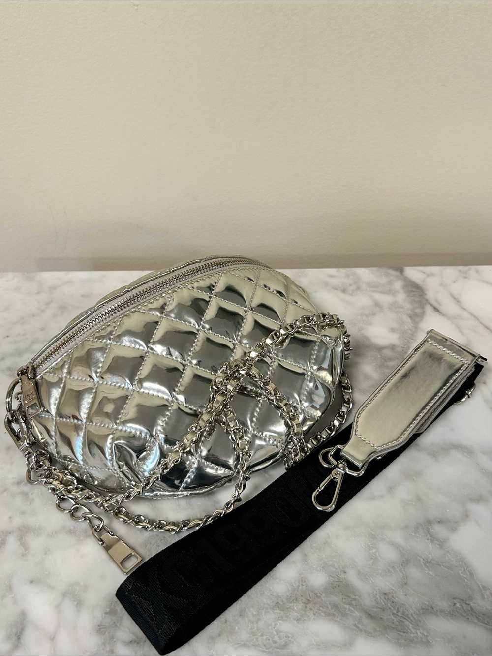 Steve Madden • Convertible Belt Bag